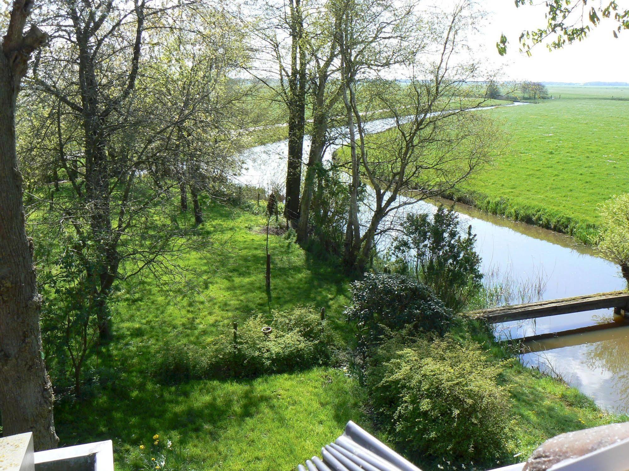 Groningen Buiten B&B Zuidhorn Bagian luar foto